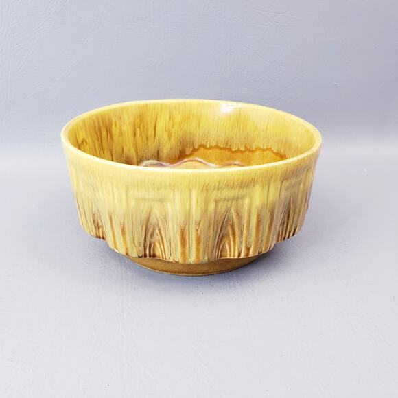 Vintage 1970s Haeger Pottery 157 USA Butterscotch Drip Glaze Ceramic Planter - Picture 1 of 9